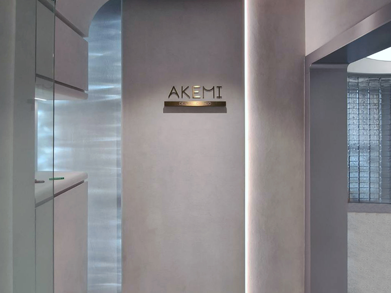 akemi dental-04